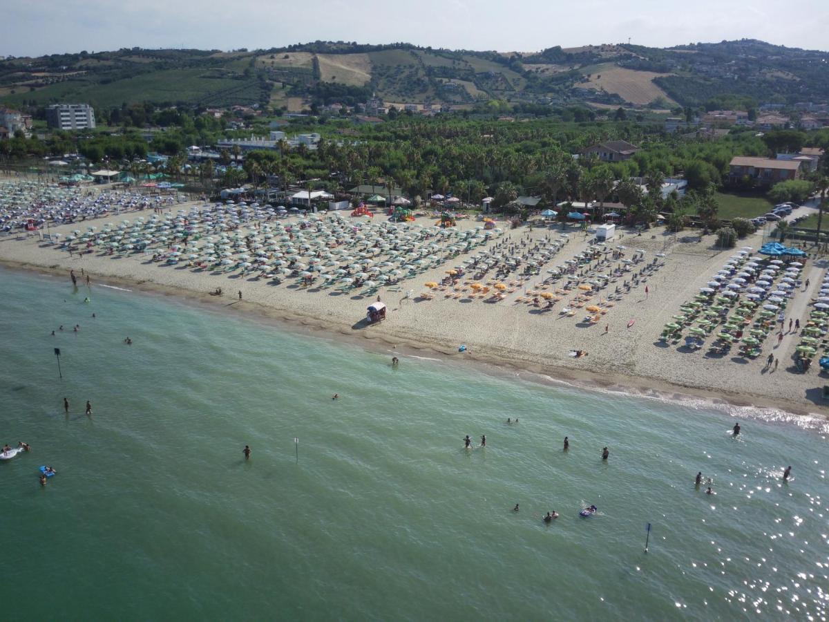 Don Antonio Glamping Village Giulianova Esterno foto