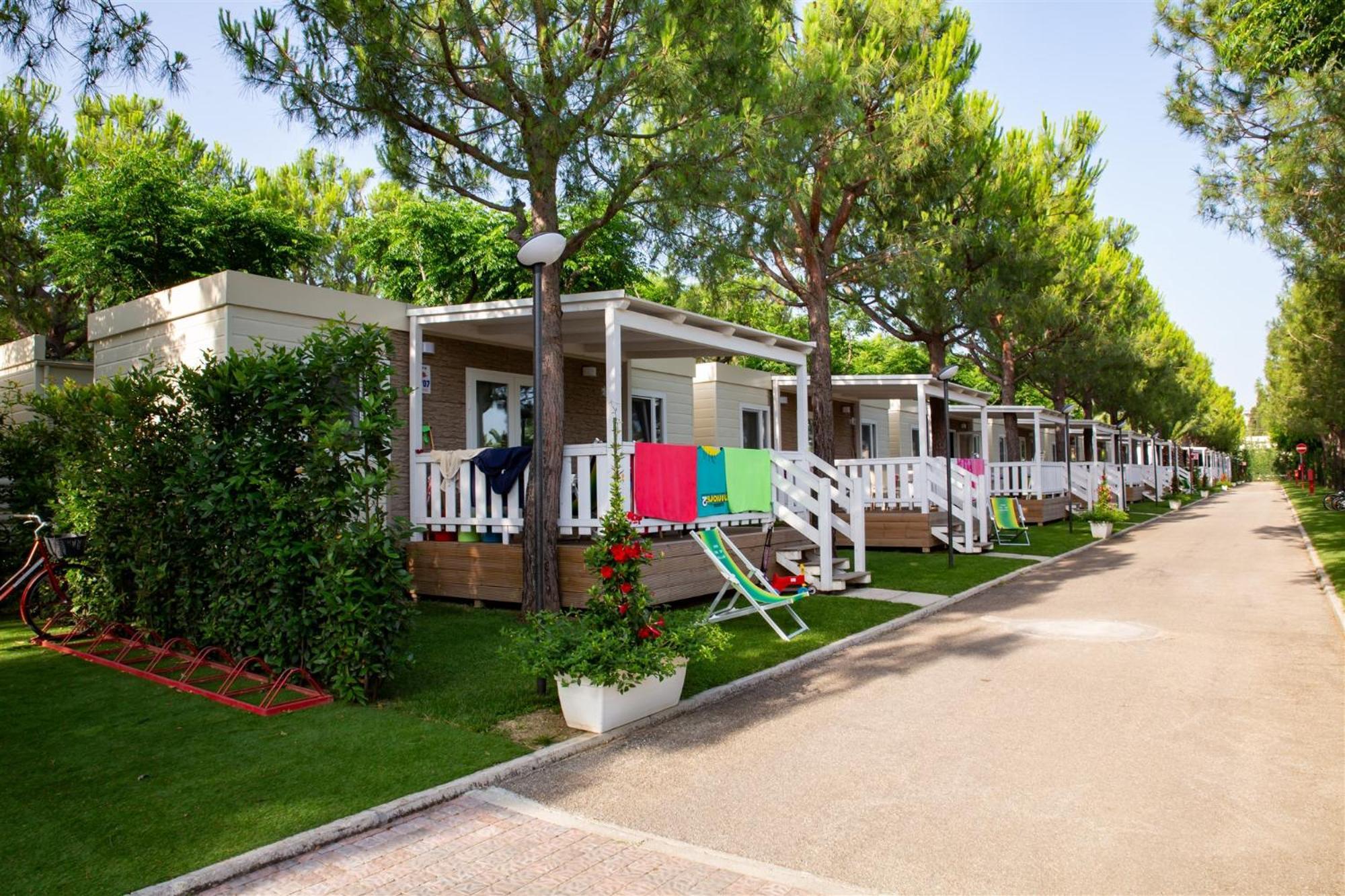 Don Antonio Glamping Village Giulianova Esterno foto